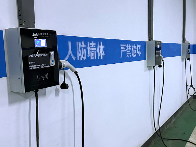 停車(chē)場(chǎng)充電樁